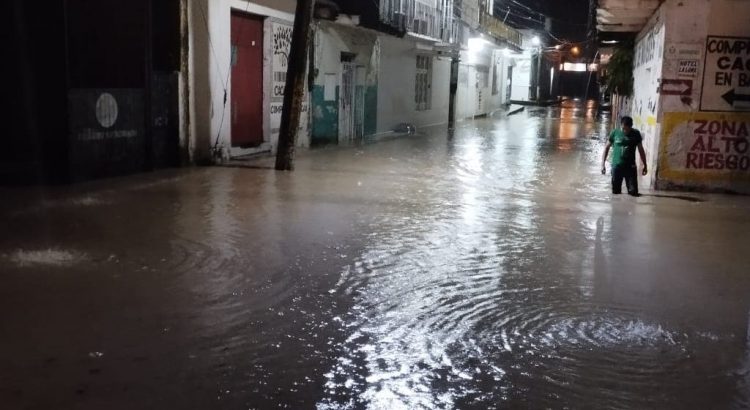 “Karl” deja al menos una persona muerta y casas inundadas en Chiapas