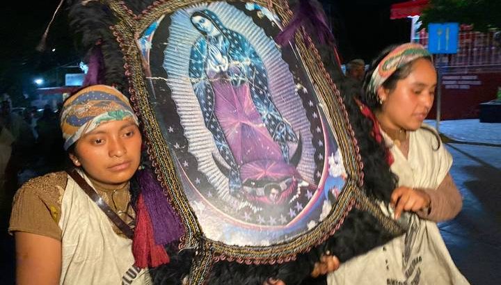 Peregrinos de San Juan Chamula, Chiapas, regresan a casa