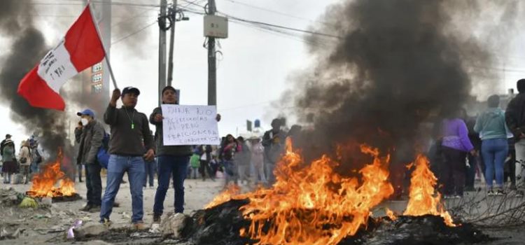 Decreta el Gobierno de Perú estado de emergencia