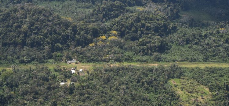 Retienen indígenas a presuntos militares que decomisaron droga en Selva Lacandona de Chiapas