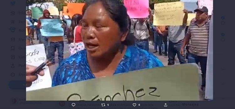 Exigen destitución de alcaldesa de Teopisca, Chiapas
