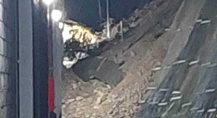 Intensas lluvias en Tuxtla provoca deslave en tienda departamental