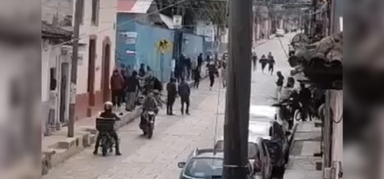Grupo ‘Los Motonetos’ causa disturbios en San Cristóbal de las Casas, Chiapas; detienen a 17