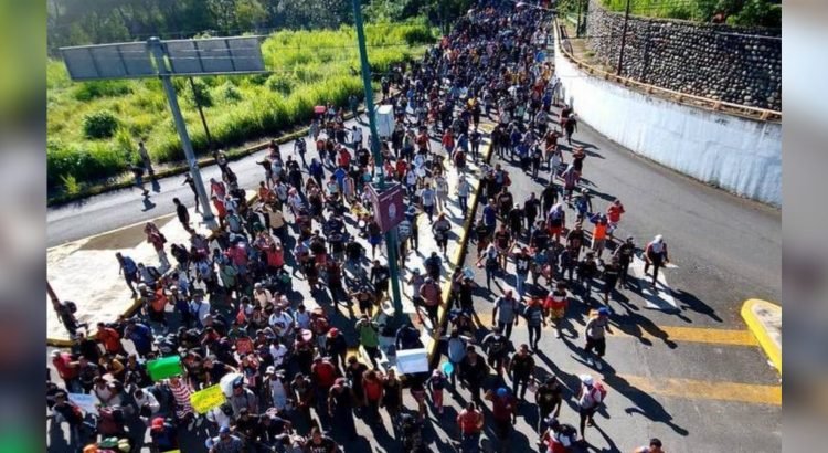 Mega caravana de migrantes varados en Tapachula podría salir rumbo a CDMX