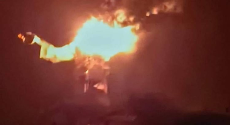 Cristo Pescador destruido por un rayo en Chiapas