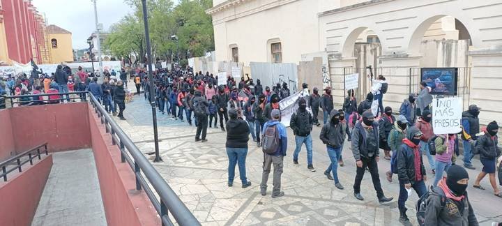 El EZLN anuncia la desaparición de los municipios autónomos en Chiapas El EZLN anuncia la desaparición de los municipios autónomos en Chiapas