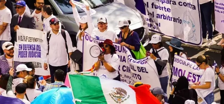 Ciudadanos de la zona norte de San Cristóbal de Las Casas se unen a marcha por la paz