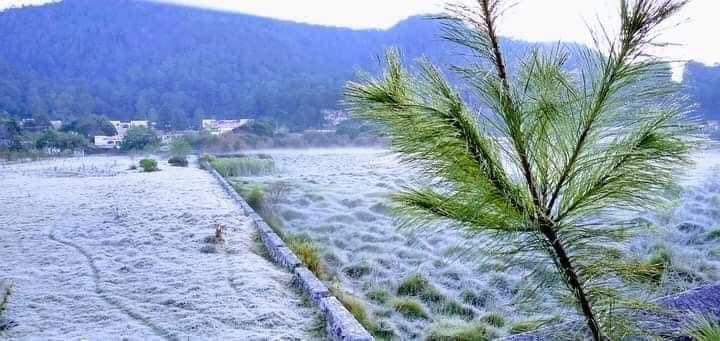 Se viste de blanco San Cristóbal con primera helada de Diciembre