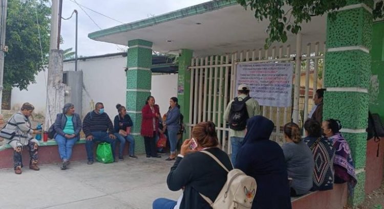 Paro en escuelas de Chiapas por falta de pagos y aumentos salariales