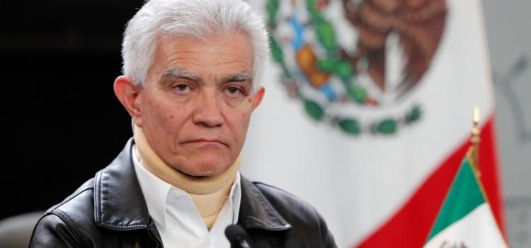 Ecuador denuncia a Roberto Canseco