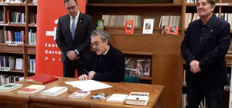 El Instituto Cervantes de París recibe más de 300 ejemplares de la biblioteca personal de Gabriel García Márquez
