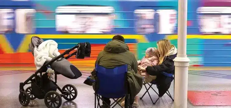 Ucrania recibe el año bajo fuego ruso
