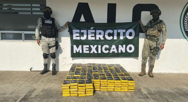 Ejército y Guardia Nacional aseguran cargamento de cocaína en Chiapas
