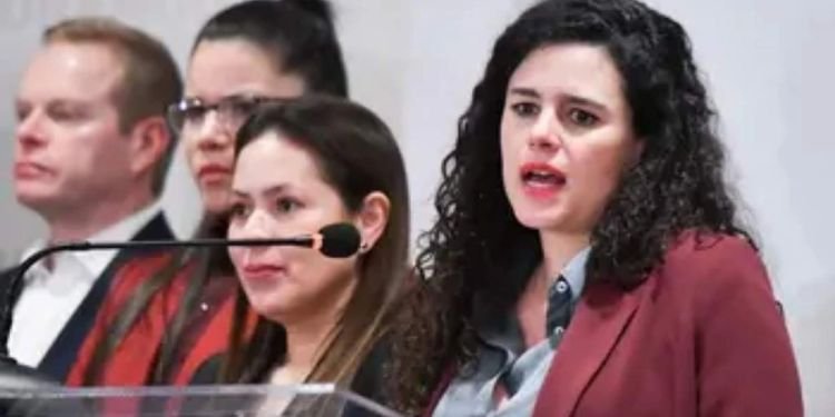 Morena acatará solicitud de Claudia Sheinbaum