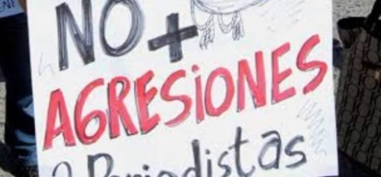 Periodista denuncia agresión y amenazas por parte de funcionario de salud en Chiapas