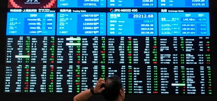 Actividad empresarial de EU disminuye en junio