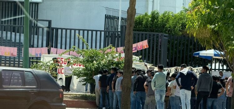 Fiscalía de Chiapas descarta disparo como causa de muerte de normalista
