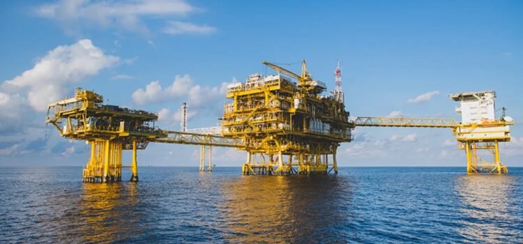 Precios de petróleo caen alrededor de 6% tras cese al fuego entre Israel e Irán Precios de petróleo caen alrededor de 6% tras cese al fuego entre Israel e Irán