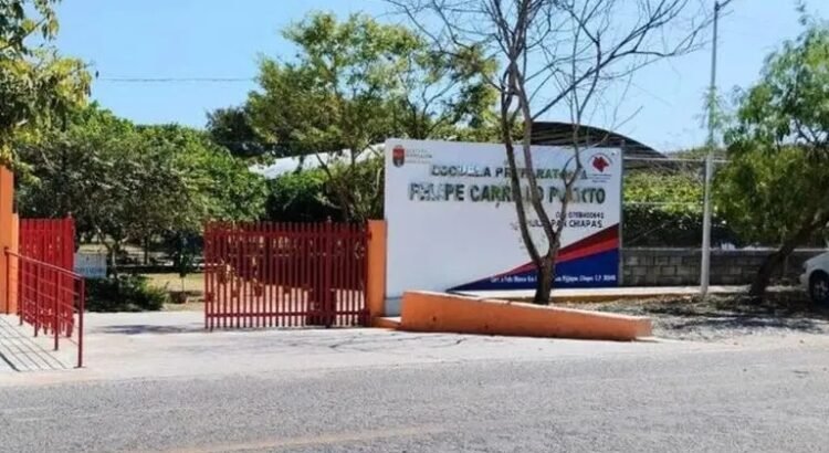 Presentan nueva denuncia por hostigamiento y acoso sexual en prepa de Pijijiapan, Chiapas