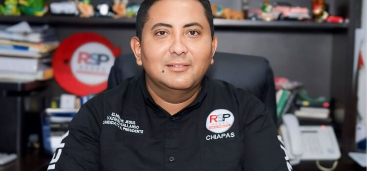 Alcalde de Suchiate denuncia que intentan extorsionarlo con publicar un video donde vestido de mujer