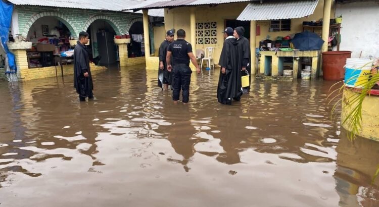 Lluvias dejan afectaciones en 14 municipios de Chiapas
