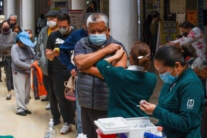 Suman 7 mil 18 casos de COVID-19 en Chiapas