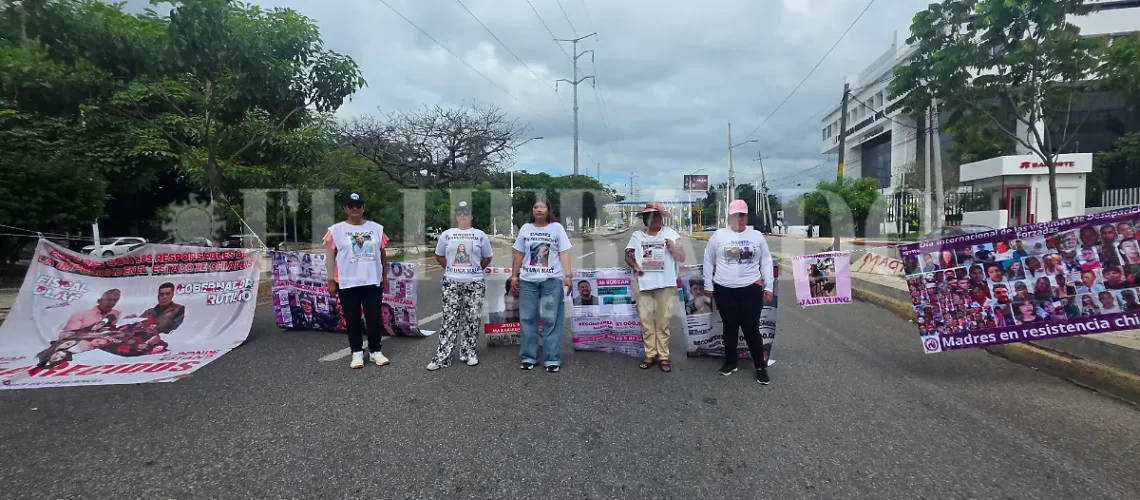 “No nos moveremos”: madres buscadoras denuncian acoso durante su protesta en Chiapas